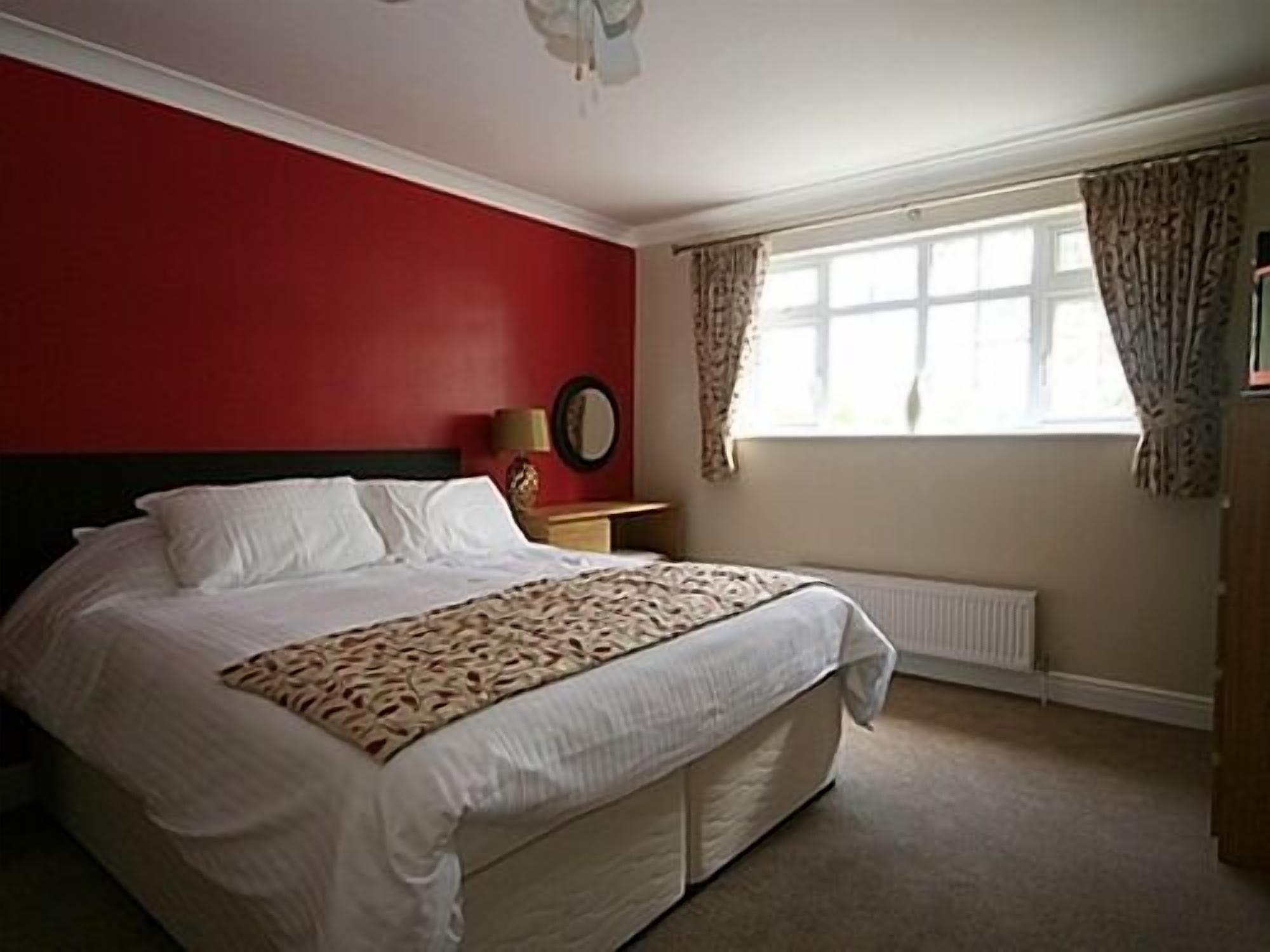 Dunmow Guest House Great Dunmow Eksteriør billede